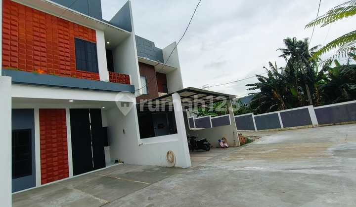 Rumah 2Lt One Gate System,Krukut Matoa Depok 2