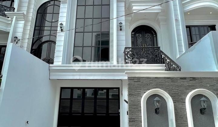 Jual Rumah Rooftof Cluster Pinggir Jalan Di Jaksel