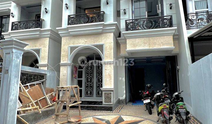Rumah di Cilandak Jagakarsa Jakarta Selatan Dekat Toll Desari 3