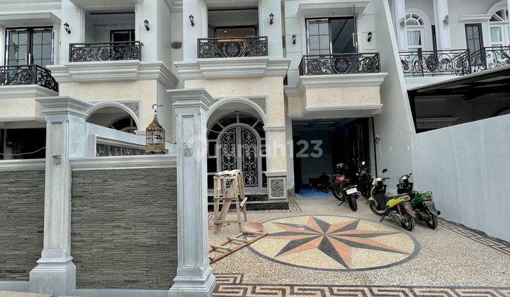 Rumah di Cilandak Jagakarsa Jakarta Selatan Dekat Toll Desari 5