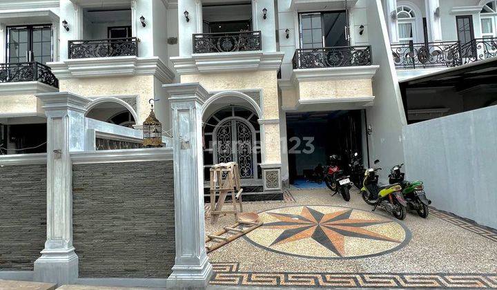 Rumah di Cilandak Jagakarsa Jakarta Selatan Dekat Toll Desari 6