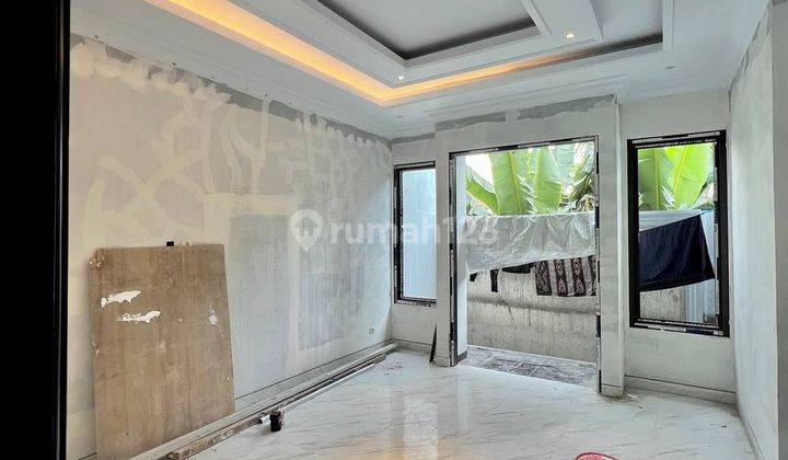 Rumah di Cilandak Jagakarsa Jakarta Selatan Dekat Toll Desari 9