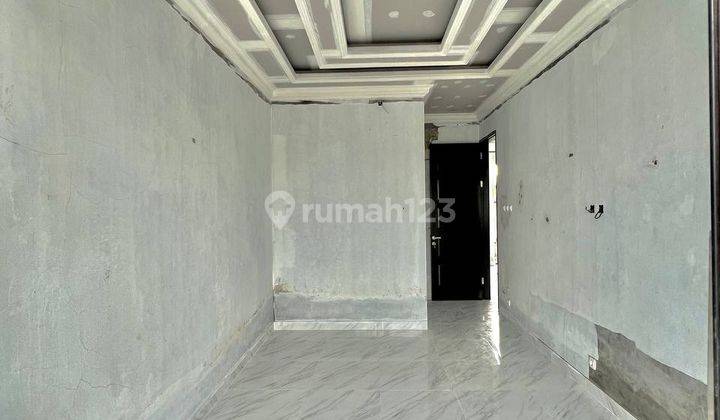 Rumah di Cilandak Jagakarsa Jakarta Selatan Dekat Toll Desari 18