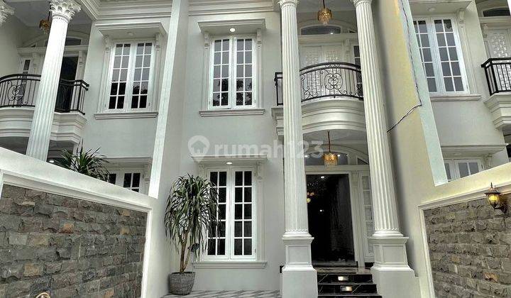 Rumah Private pool dekat TB simatupangMurah Di Jakarta Selatan 1