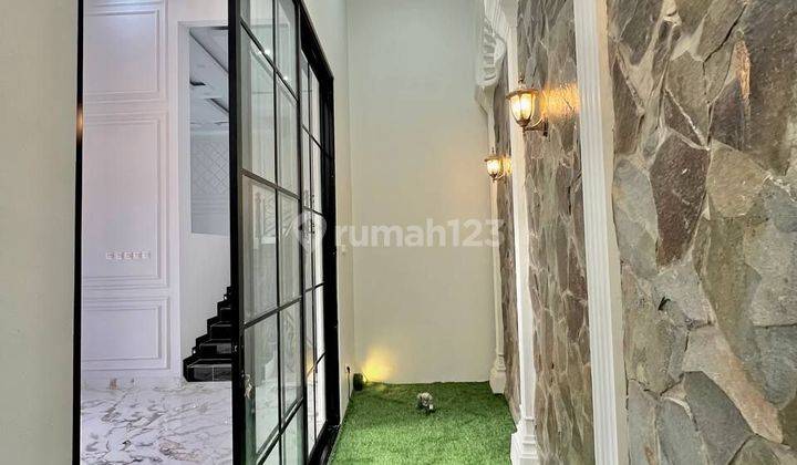 Rumah Mewah 3 lantai di Jagakarsa Jakarta Selatan  2