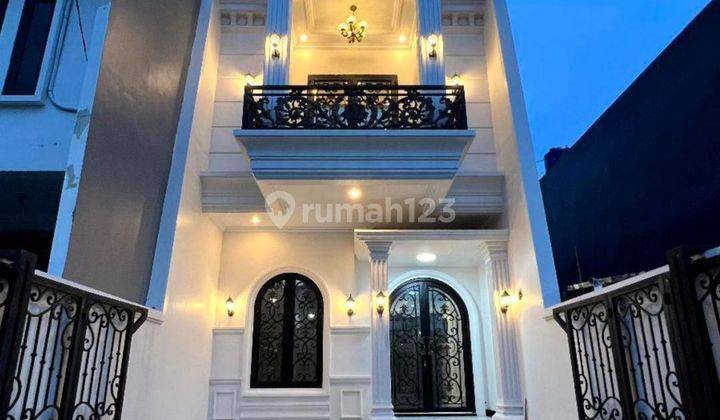 Rumah murah dekat stasiun di Jakarta selatan 2