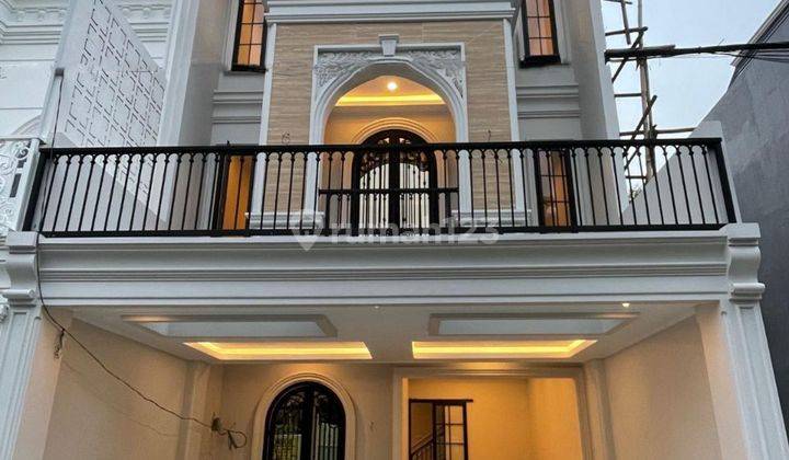 Rumah private pool di Jagakarsa Jakarta Selatan 2