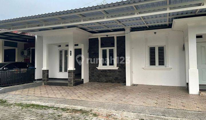 Rumah Murah dekat Gerbang Toll dan UI Depok 1