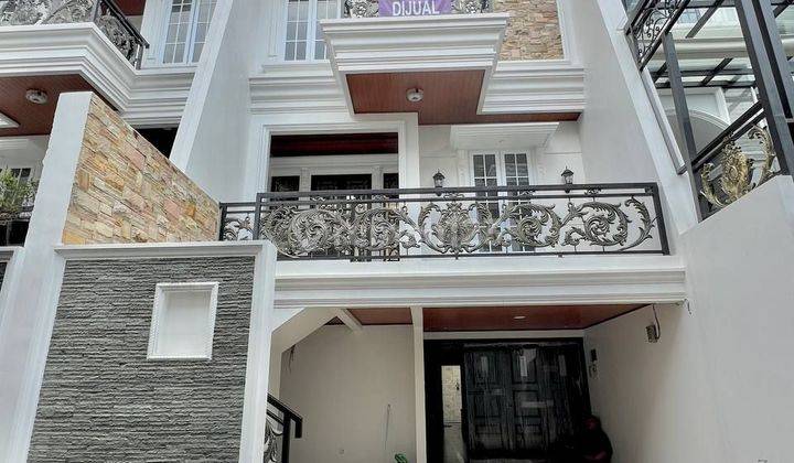 Rumah Private Pool Plus Rooftop Dan Lift Di Jaksel 1