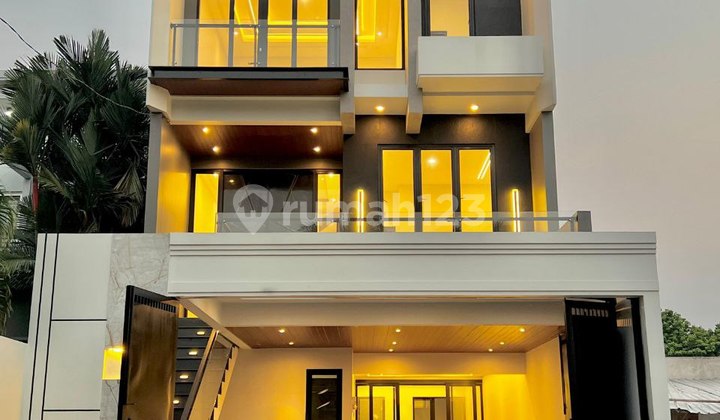 Jual Rumah Private Pool Pinggir Jalan Di Jaksel