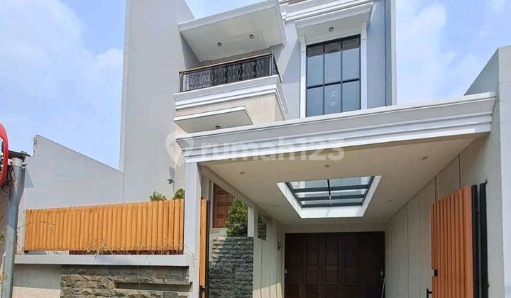 Jual Rumah Pinggir Jalan Dekat Toll Brigif Jaksel