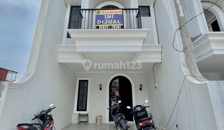 Rumah Dekat Gerbang Tol Antasari Di Jagakarsa Jakarta Selatan 1