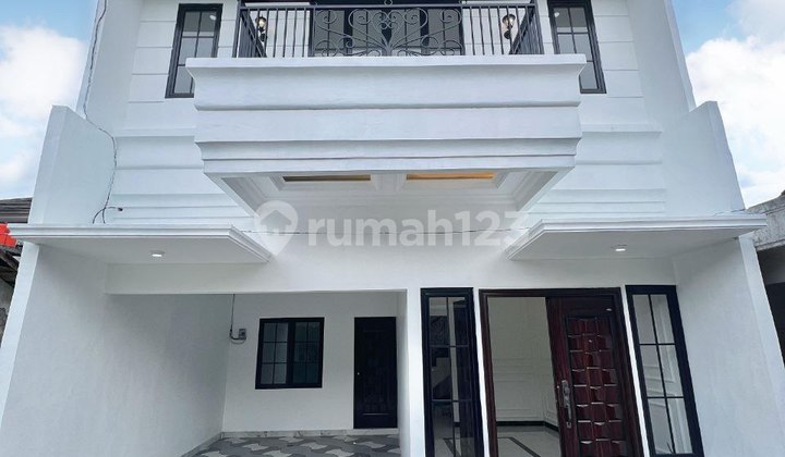 Jual Rumah Murah Rooftop di Jakarta Selatan