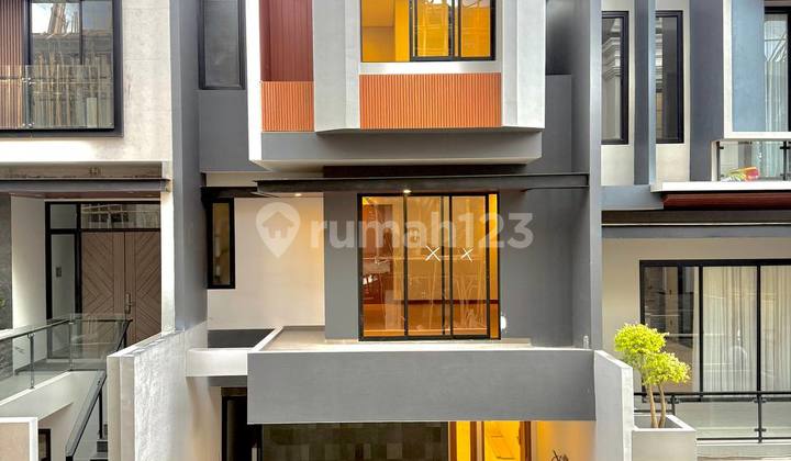 Jual Rumah Dekat Ragunan dan Cilandak Jakarta Selatan Jual Rumah Dekat Ragunan dan Cilandak Jakarta Selatan