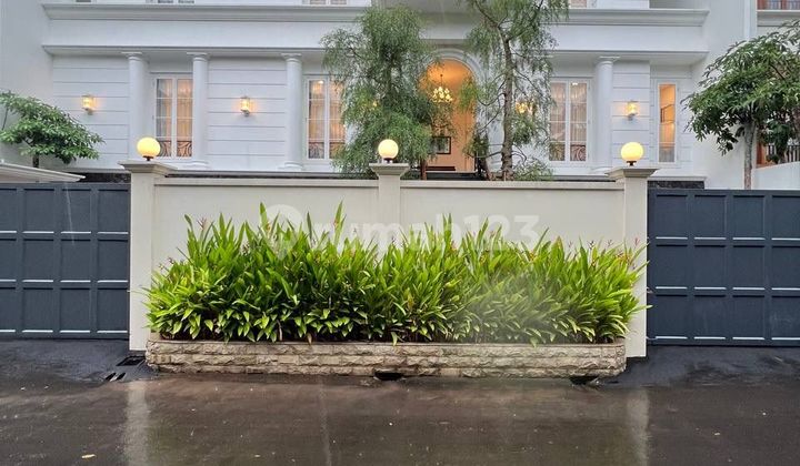 For Sale Rumah Mewah di Kemang Jakarta Selatan For Sale Rumah Mewah di Kemang Jakarta Selatan