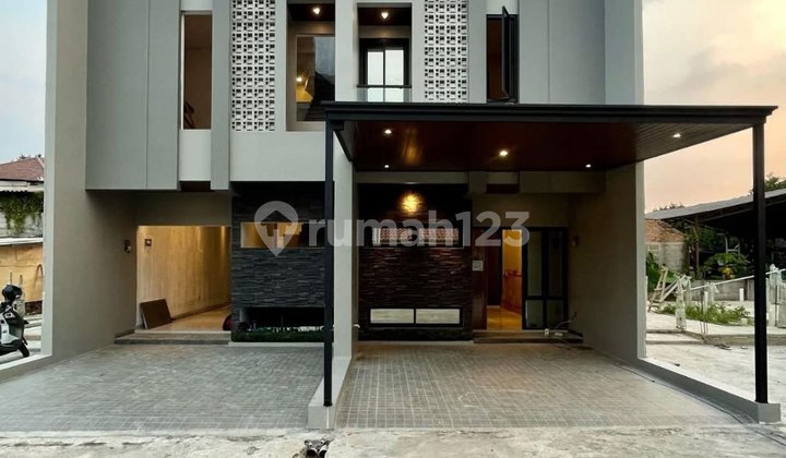 Jual Rumah Rooftop di Jagakarsa Jakarta Selatan