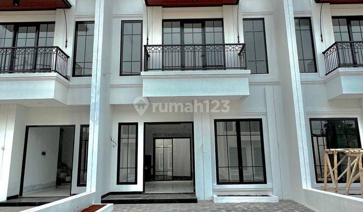 Di Jual Rumah Dekat Gerbang Toll Dan Ui Depok 1