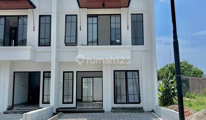 Di Jual Rumah Dekat Gerbang Toll Dan Ui Depok 2