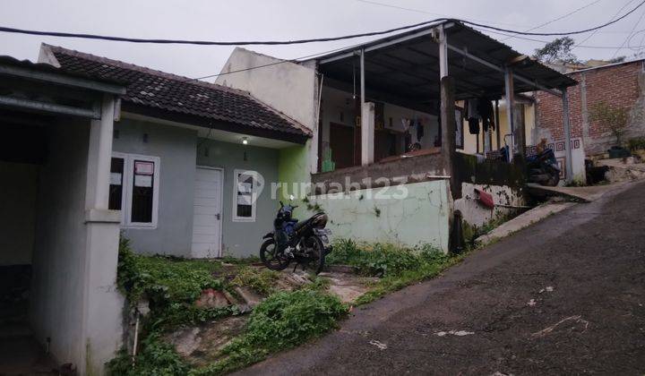 Rumah Di Padalarang Over Kredit Cicilan 900 Ribuan !!! Rumah Di Komplek Bentang Padalarang Regency Blok F2 No 4 Dkt Kota Baru Parahyangan Ikea Tol Padalarang Dan Waterpark Wahoo Terbesar Di Asia 