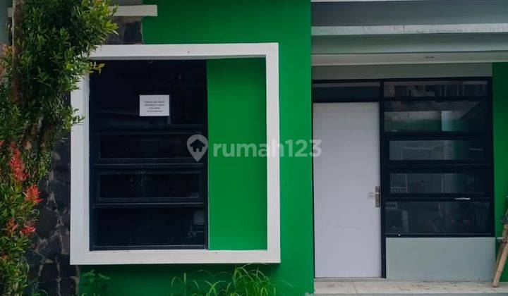 Rumah Di Cihanjuang Dkt Pemkot Cimahi Sariwangi Pasteur Shm Baru Strategis Sejuk Nyaman 2