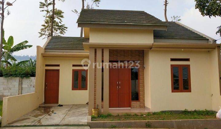 Rumah di Cihanjuang dkt Pemkot Cimahi Sariwangi Ready Stok Dalam Cluster SHM Baru 1