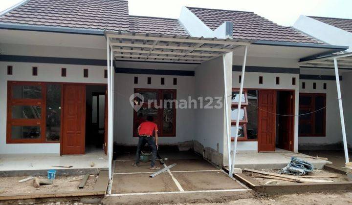 Rumah Di Cihanjuang Dkt Pemkot Cimahi Shm Bagus Siap Huni Asri  2