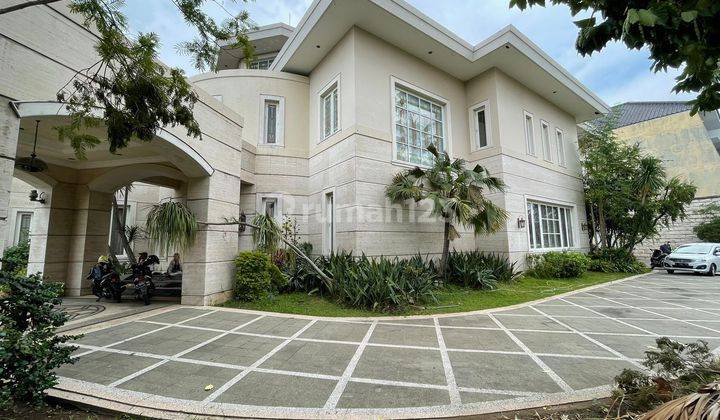 Rumah Mewah Classic Prime Location Raya Kertajaya Indah 2lt 2