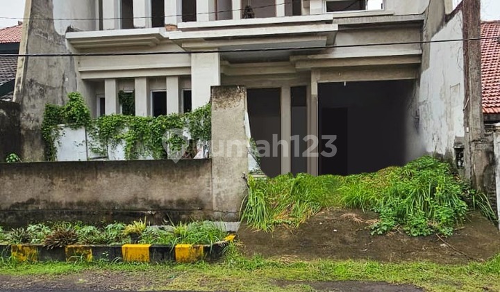Jual Apa Adanya Bangunan Rumah Msh 90% Rungkut Asri 2Lt Jual Apa Adanya Bangunan Rumah Msh 90% Rungkut Asri 2Lt