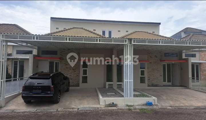 For Sale, Get 2 New Houses at Once in New Town Park Juanda