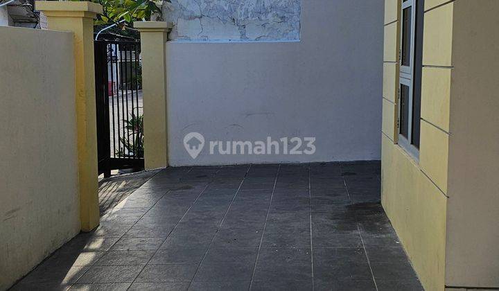 Rumah Sewa Siap Huni Strategis Dekat Raya Mulyosari 2