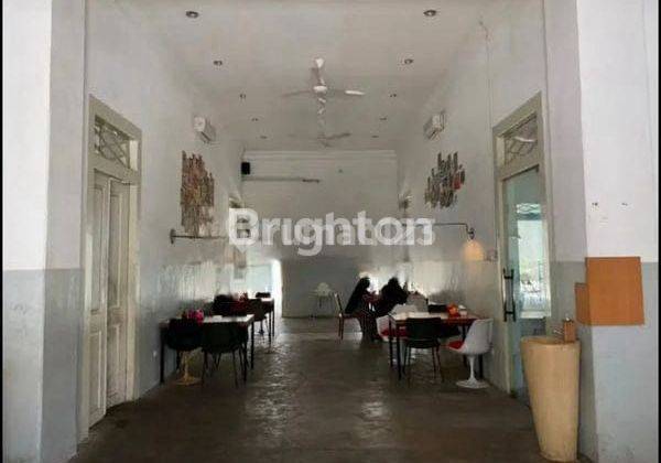Rumah Usaha Nol Jalan besar Sidoarjo 2