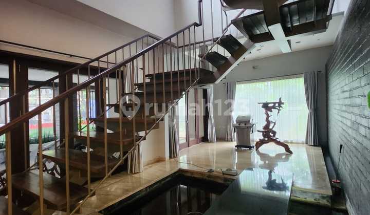 For Quick Sale PIK Golf Island House 25x25m Furnished Corner at Jakut