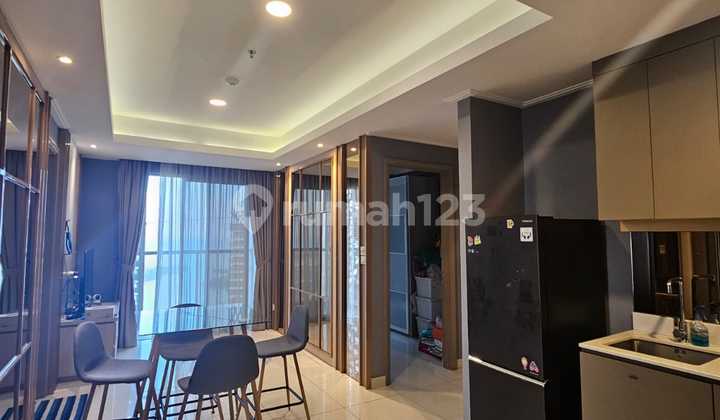 For Rent Apartment Gold Coast Fully Furnished 3 Bedrooms Area 81m2 in North Jakarta