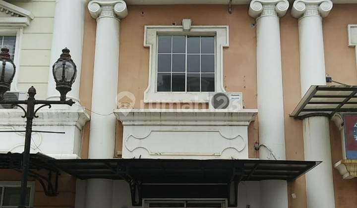 For Rent Exclusive Shophouse BGM PIK Pantai Indah Kapuk size 67.5m2, 3.5 floors in North Jakarta For Rent Exclusive Shophouse BGM PIK Pantai Indah Kapuk size 67.5m2, 3.5 floors in North Jakarta