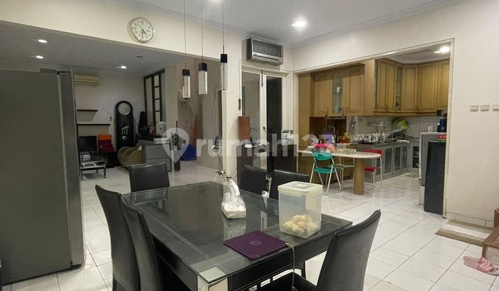 Dijual Rumah PIK Taman Grisenda 2Lt Uk 171 m² at Jakarta Utara 2
