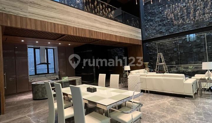 Rumah Furnished Bagus Baru Mewah Pantai Indah kapuk Jakarta Utara