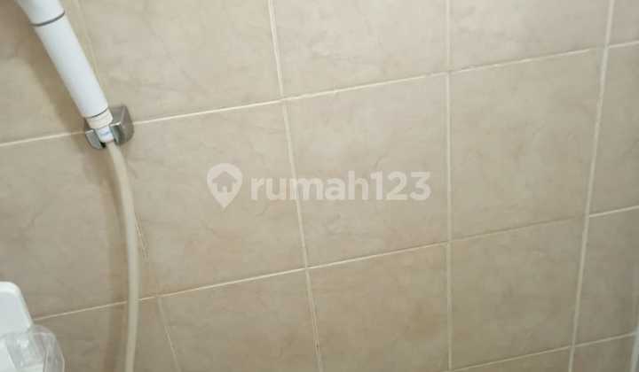 Semi-Furnished Nice Studio Apartment in Green Bay Pluit, North Jakarta 2