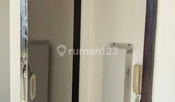 Rumah 12x30 Unfurnished Bagus Golf Island Pantai Indah Kapuk 2 Jakarta Utara 2