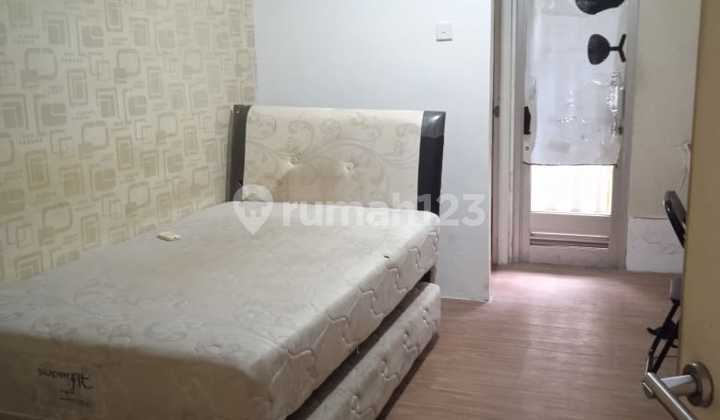 Semi-Furnished Good Studio Apartment in Green Bay Pluit, North Jakarta