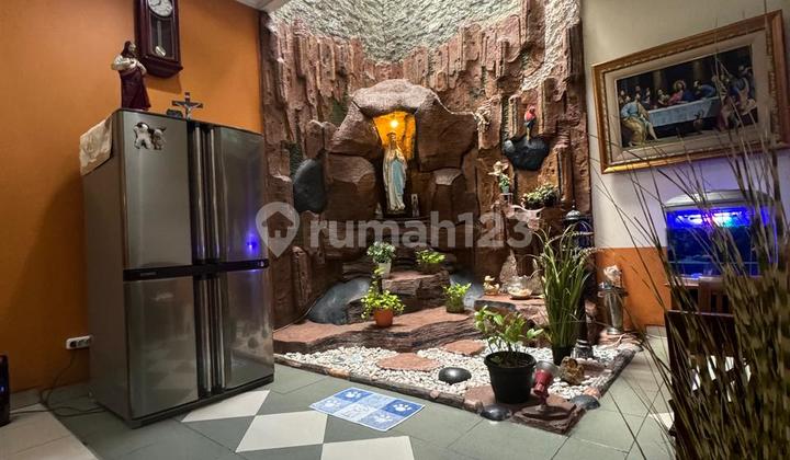 Hot Listing Rumah di Permata Buana Semi Furnished