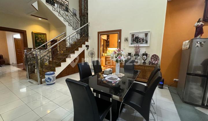 Hot Listing Rumah di Permata Buana Semi Furnished 2