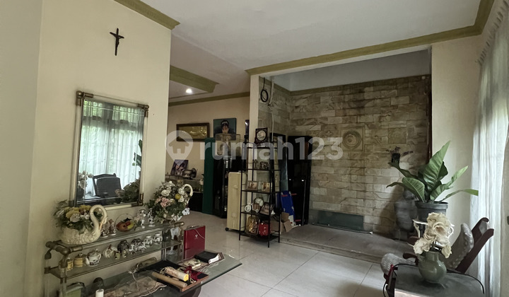 Dijual Rumah Puri Indah Permai 2 Lantai Semi Furnished Hadap Utara 2