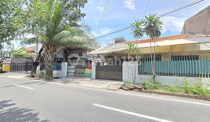 Rumah Tua -2 Unit/Ex Kost "Pusat Kota Tomang "