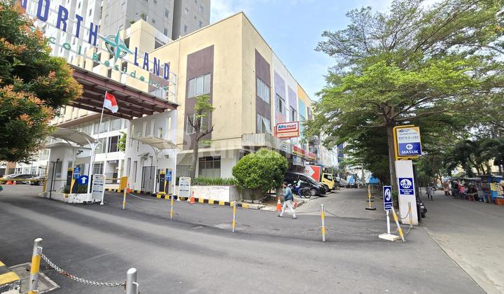 Ruko Northland - Ancol " Hoek " Hadap Jalan Raya Ruko Northland - Ancol " Hoek " Hadap Jalan Raya