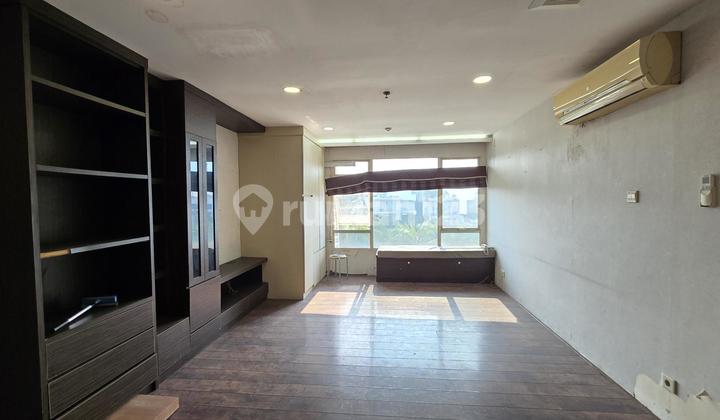 Apartemen Pantai Mutiara , Pluit