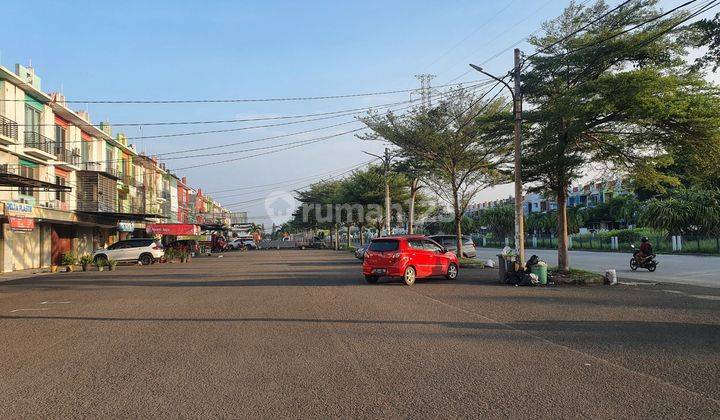 Ruko 3 lantai di Aralia Kota Harapan Indah 1