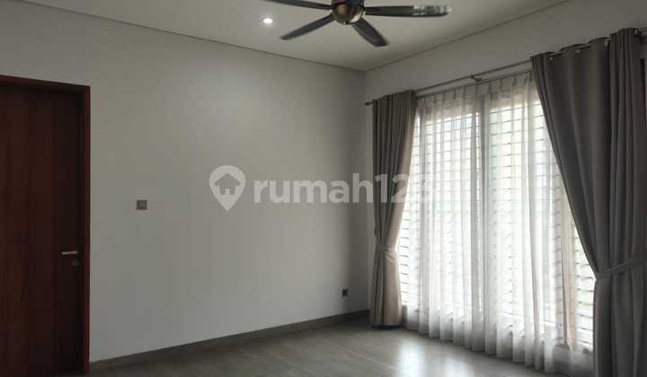 Rumah Mewah Nyaman Siap Huni Di Pondok Kelapa Jakarta Timur 2