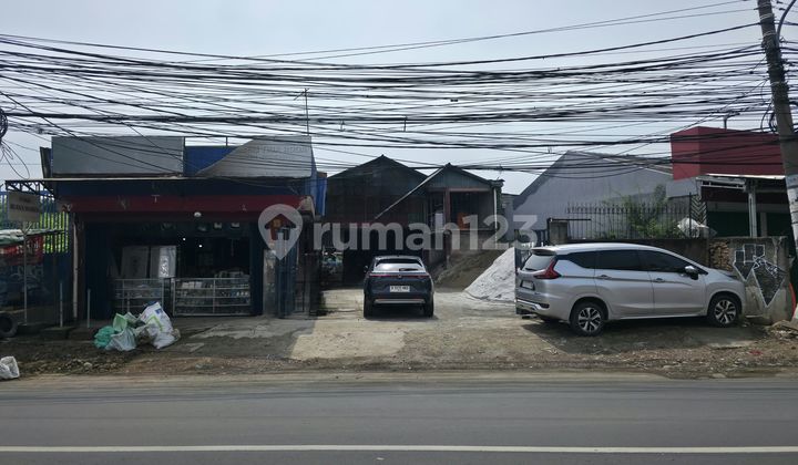 Land and Building Former Building Material Store on the Side of the Main Road with Wide Access in Kaliabang, Bekasi
