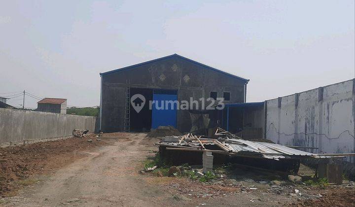 Gudang Di Lingkungan Industri 1