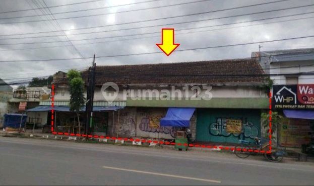 Shop House in a Strategic Location on Adiwerna Banjaran Main Road Shop House in a Strategic Location on Adiwerna Banjaran Main Road